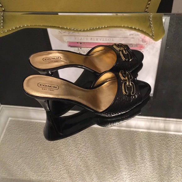 Coach Shoes - Reposh gorgeous Hazel coach heels